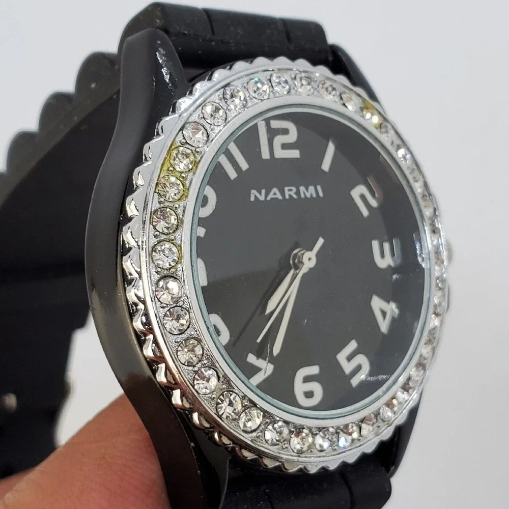 Women's Watch 38MM Black Dial Black Plastic‎ Bands Crystal Bezel New Battery